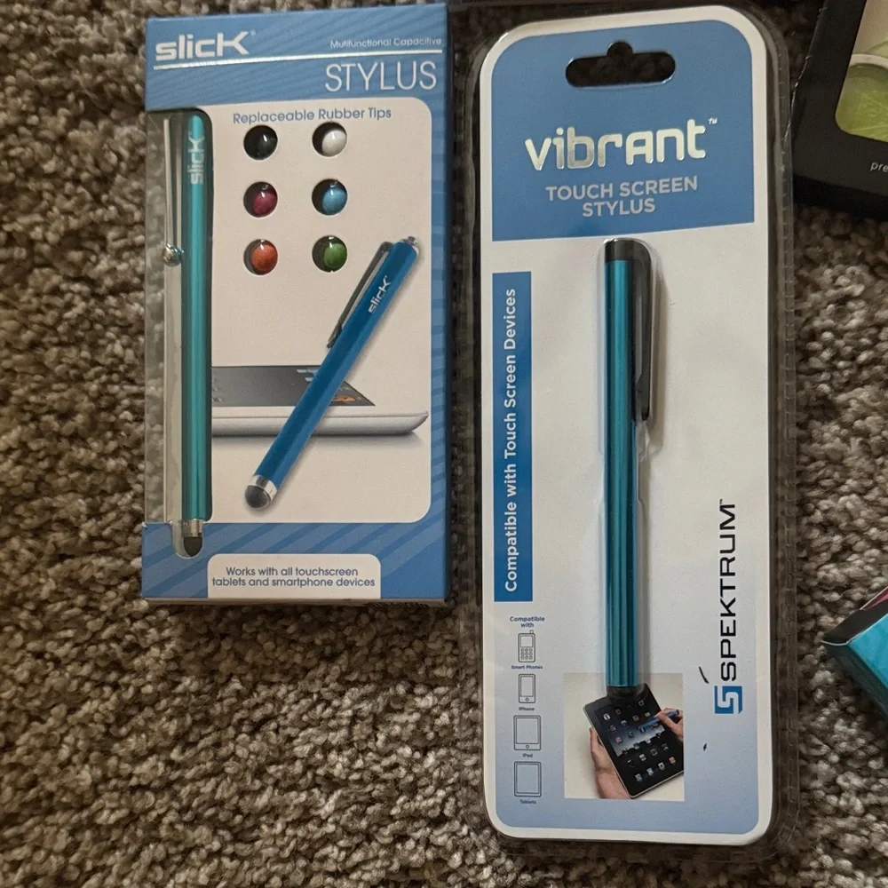 Tech bundle - Picture 2 of 8